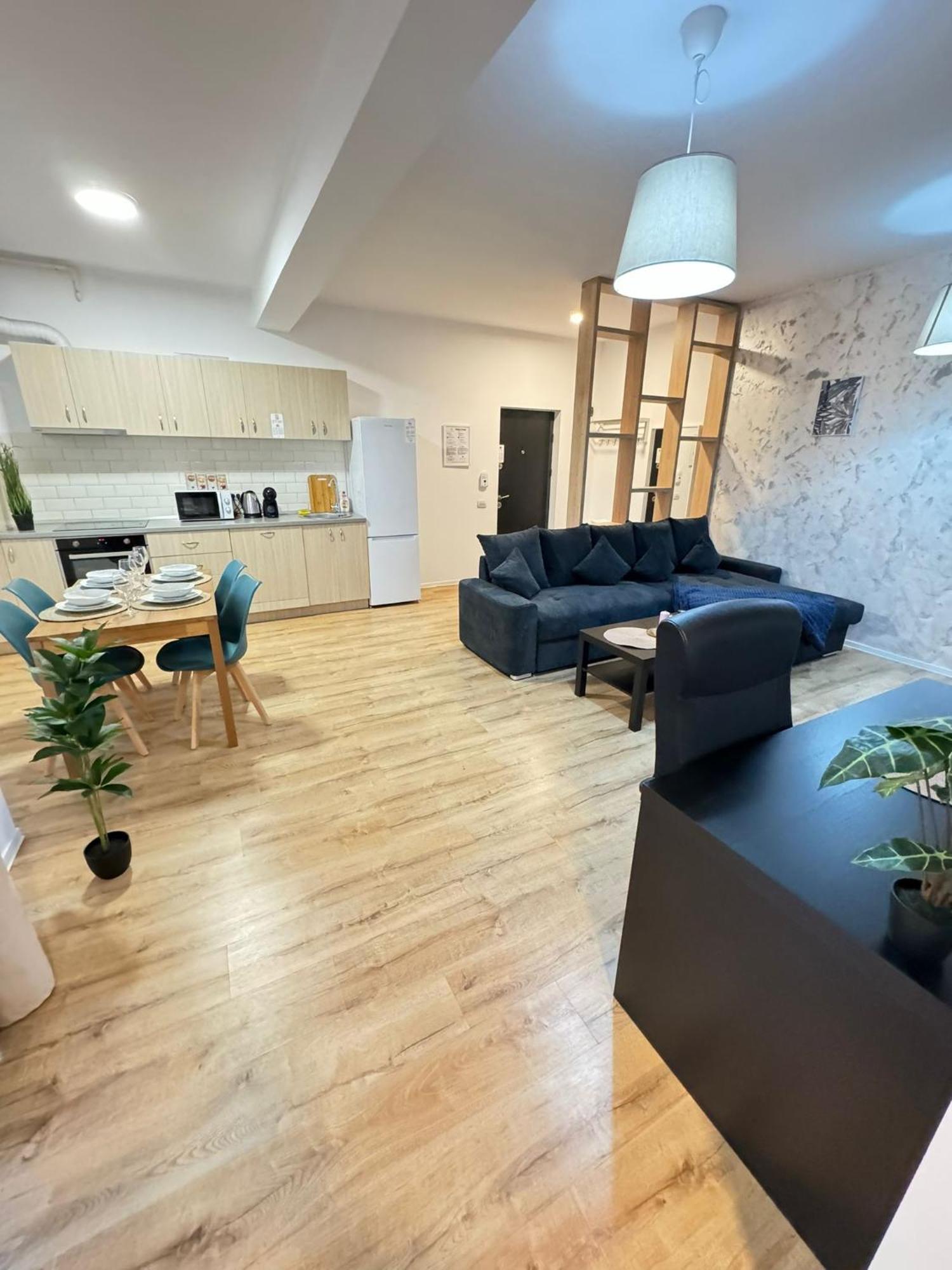 Glam Apartments Lipatti Near Iulius Mall And City Center Timisoara Bagian luar foto